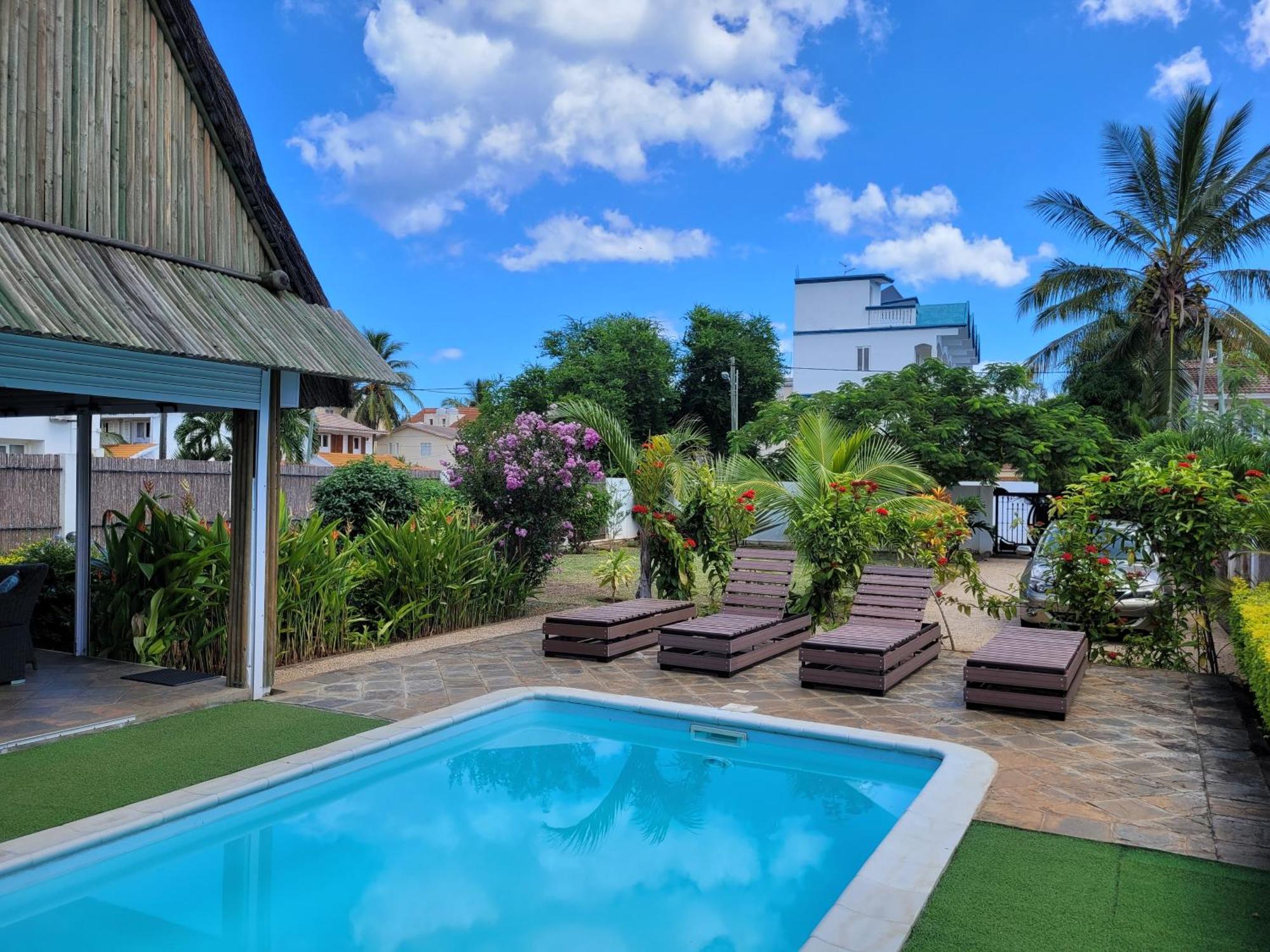 Villa Kayana Flic en Flac ภายนอก รูปภาพ