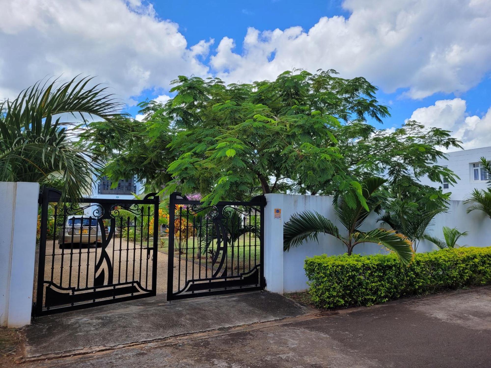 Villa Kayana Flic en Flac ภายนอก รูปภาพ